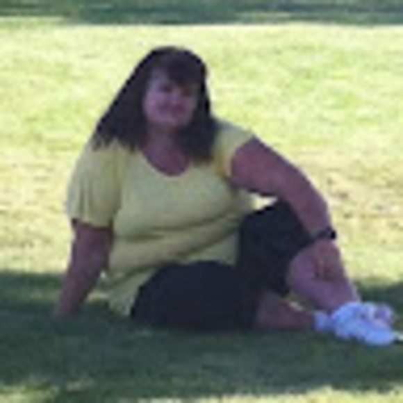 Meet your Posher, Angela - Picture 1 of 1